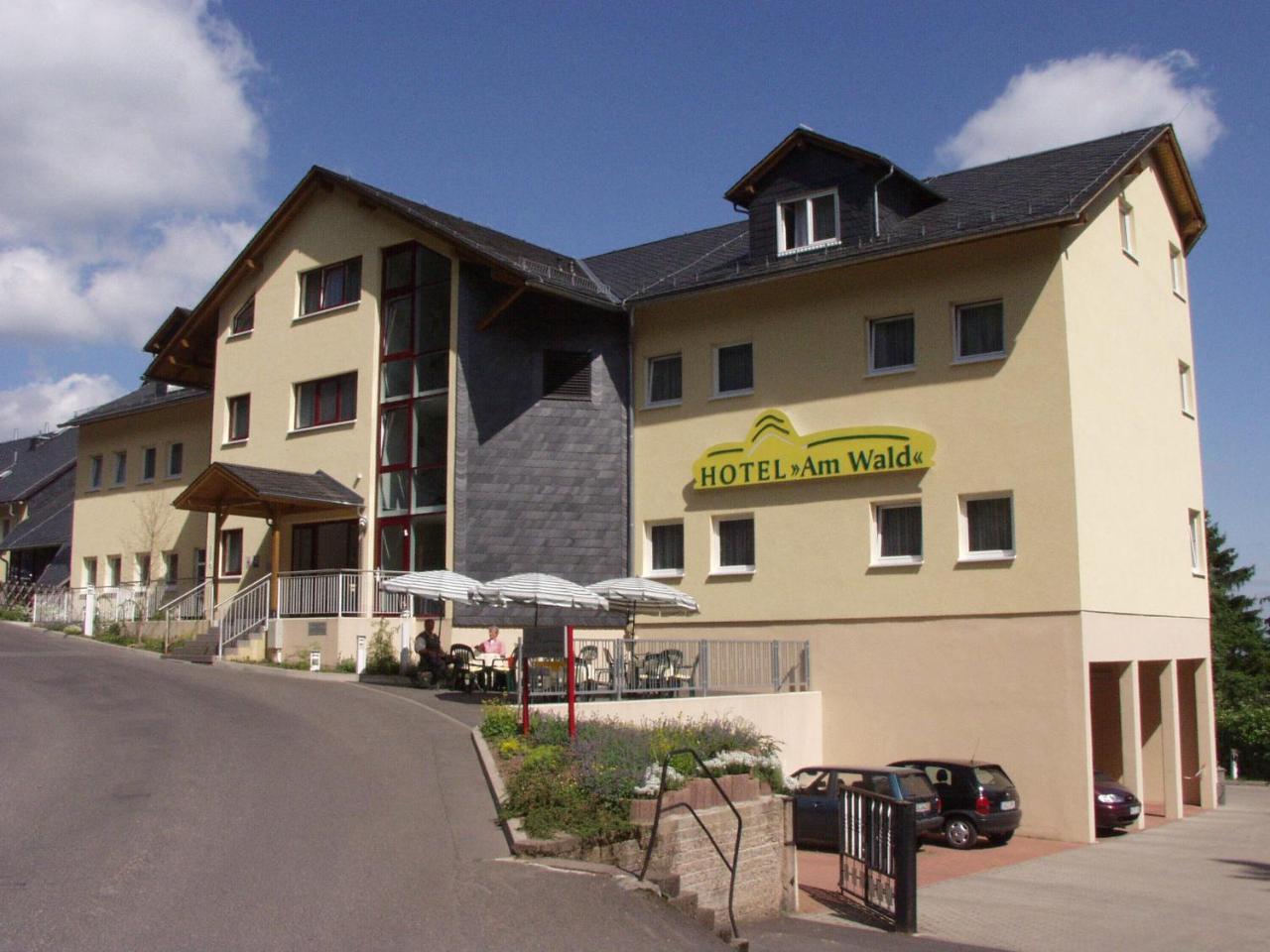 Hotel Am Wald -Garni- Elgersburg ภายนอก รูปภาพ