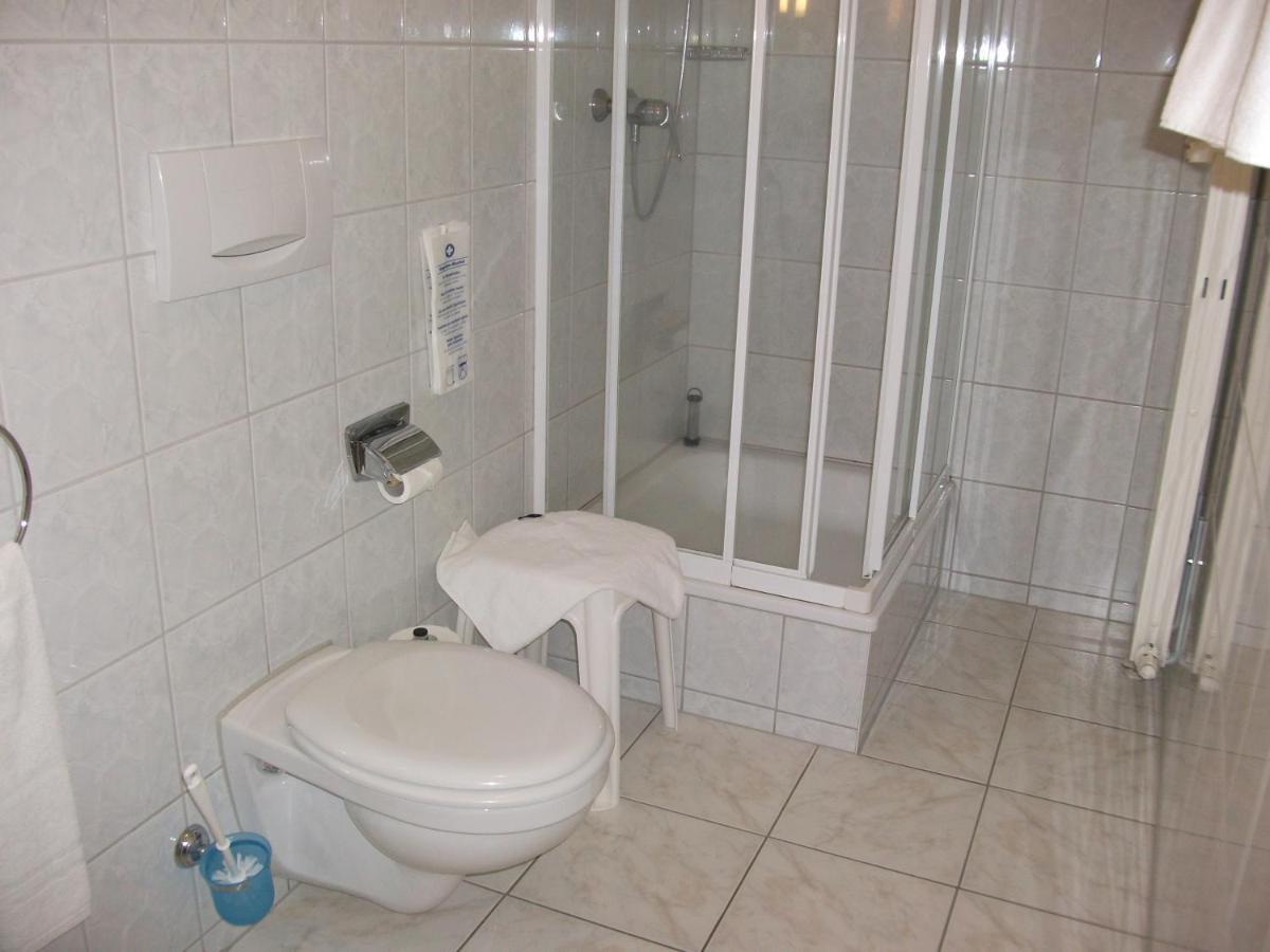 Hotel Am Wald -Garni- Elgersburg ห้อง รูปภาพ